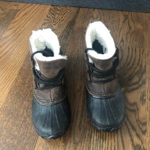 Sorel Out and About Booties